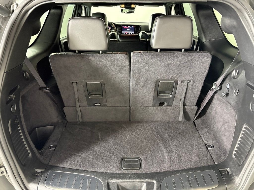 Used 2025 Dodge Durango GT AWD/4WD image 38