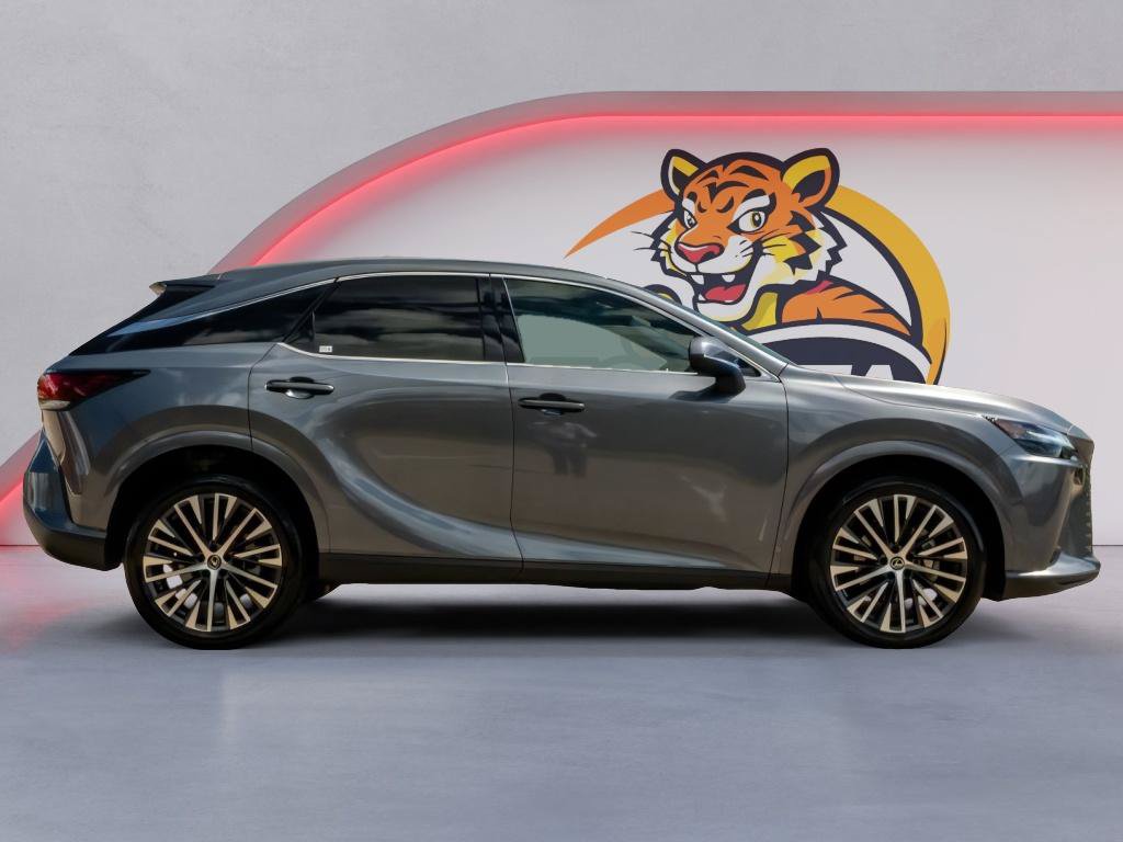 Used 2023 Lexus RX 350 Premium Plus w/ Accessory Package (Z1) AWD/4WD image 4