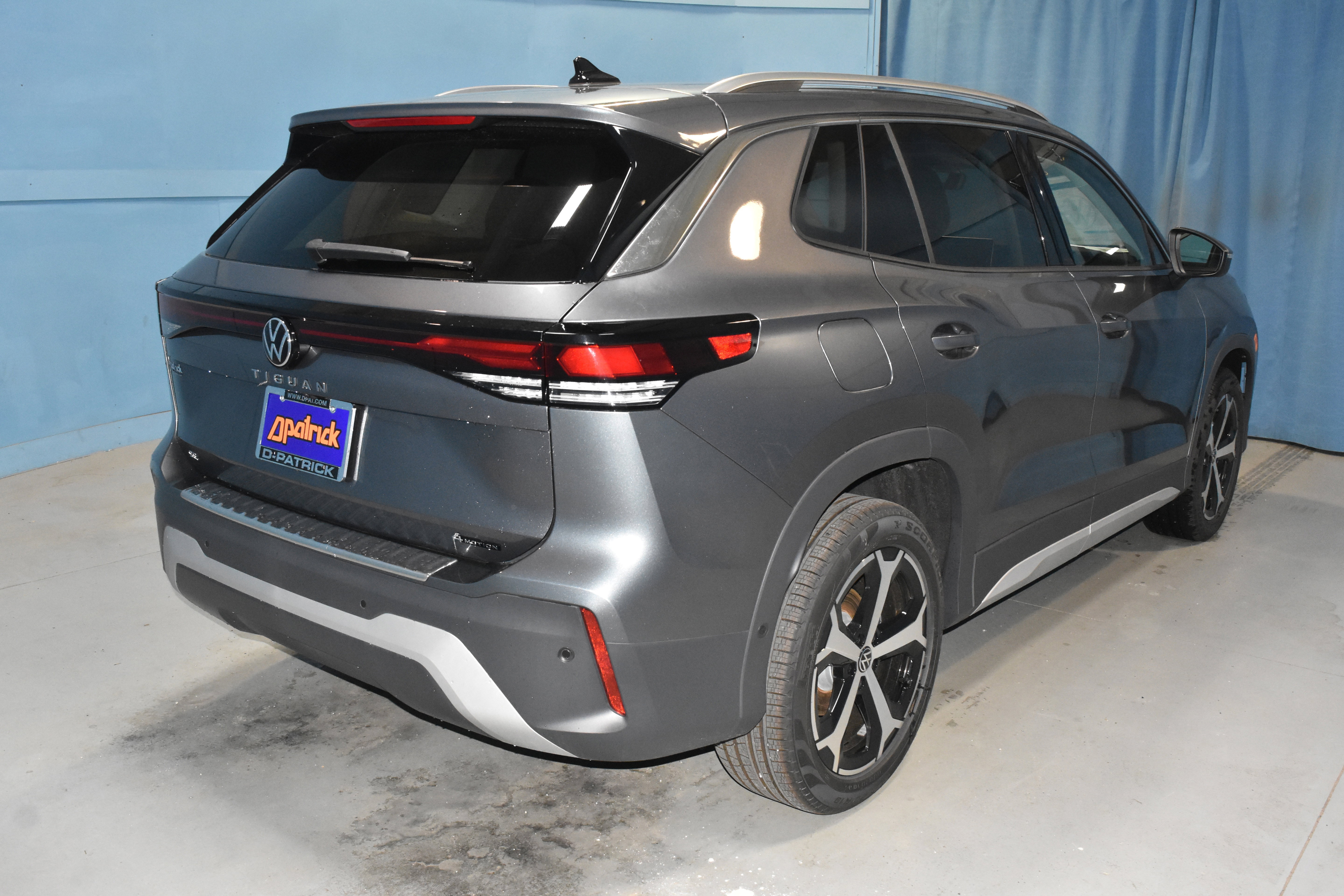 New 2026 Volkswagen Tiguan SE AWD/4WD image 21