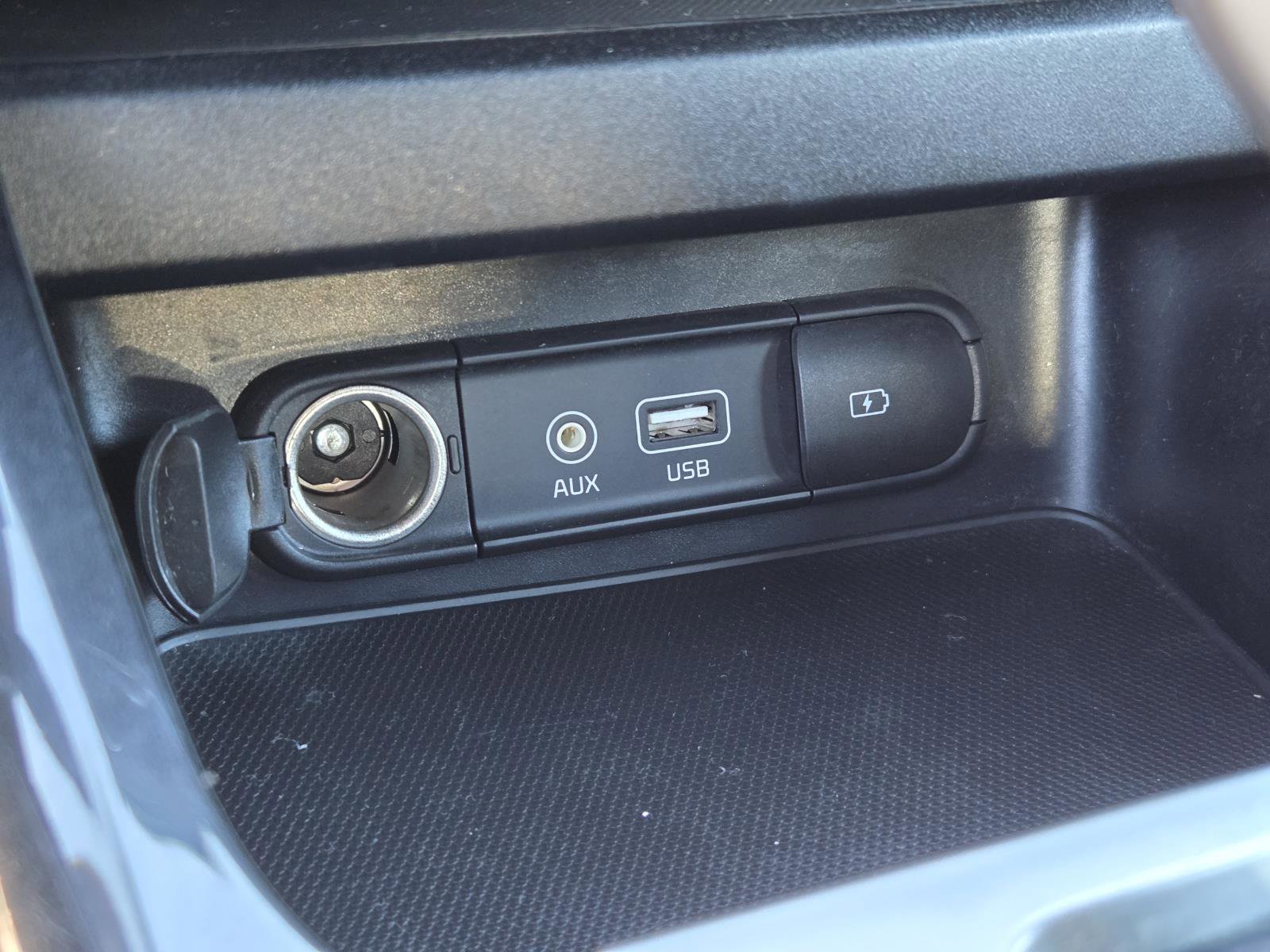 Used 2021 Kia Forte GT-Line w/ GT-Line Premium Package image 12