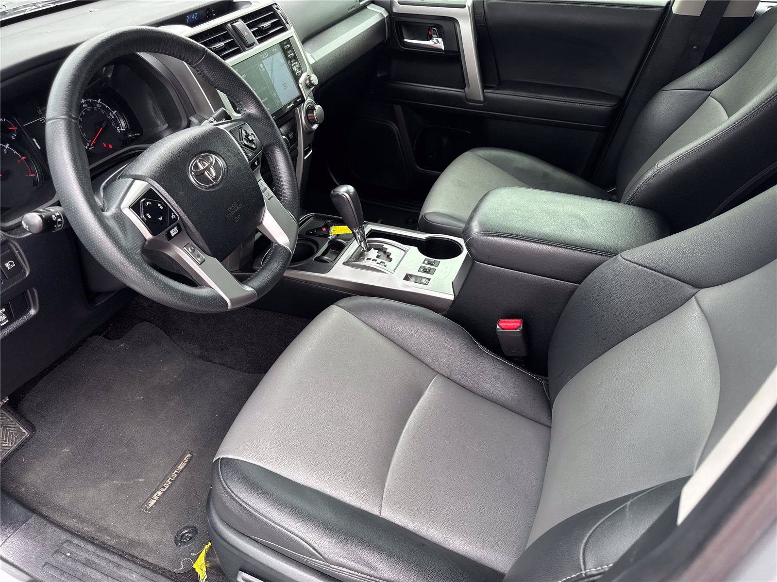 Used 2021 Toyota 4Runner SR5 Premium RWD image 17