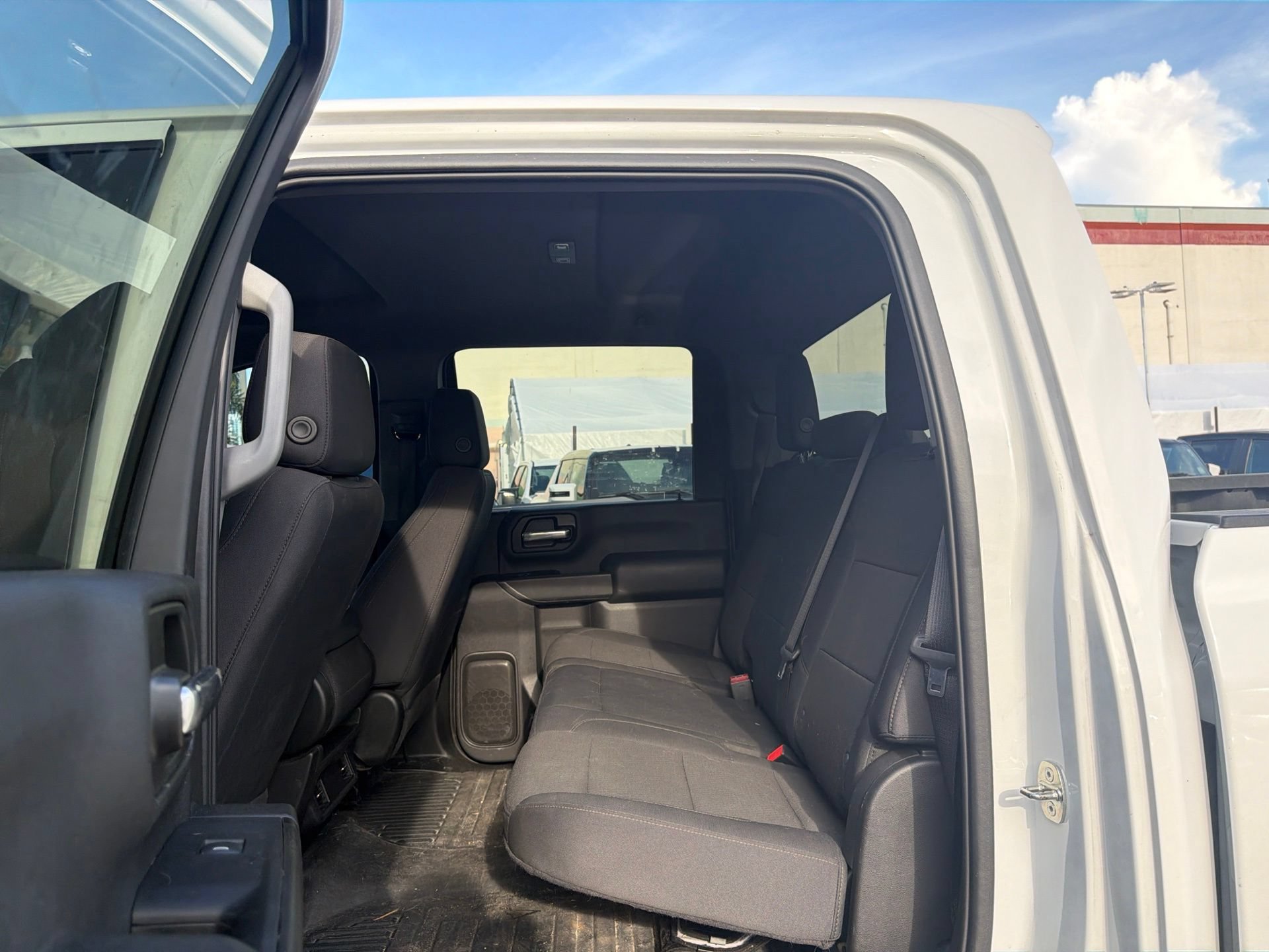 Used 2024 GMC Sierra 2500 Pro AWD/4WD image 17