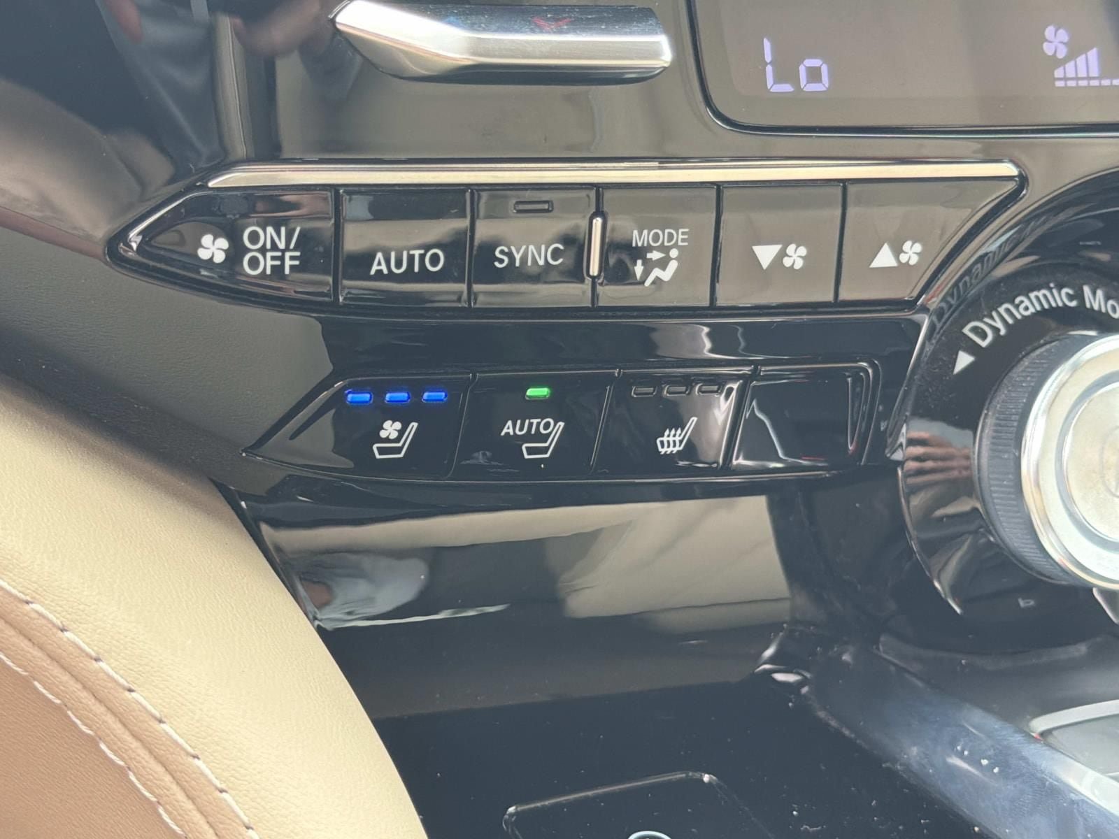 Used 2022 Acura MDX w/ Advance Package AWD/4WD image 34