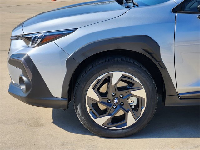 Certified 2025 Subaru Crosstrek 2.5i Limited w/ Crosstrek Mirror Package image 8