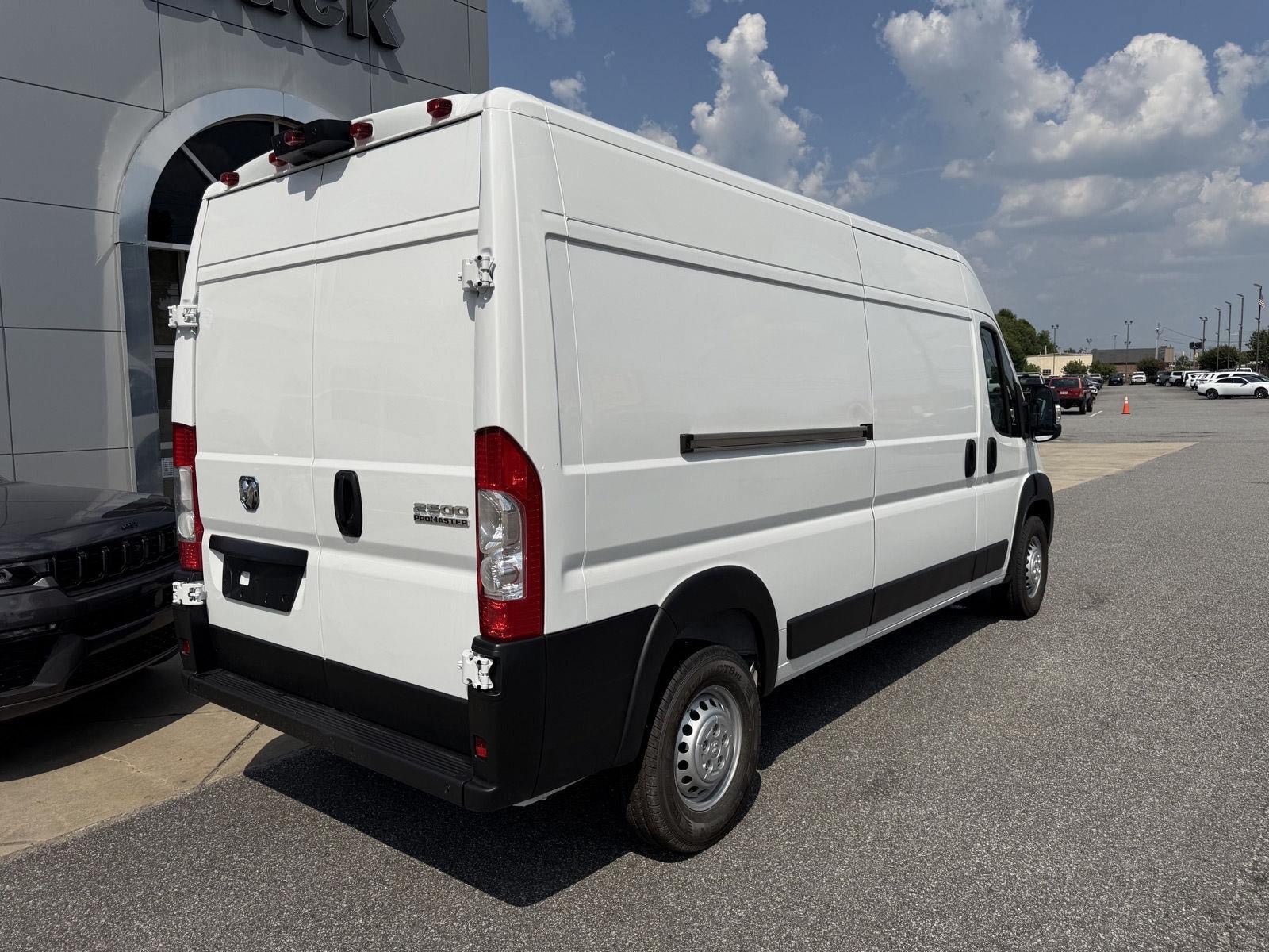 New 2026 RAM ProMaster 2500 w/ Convenience Group FWD image 9