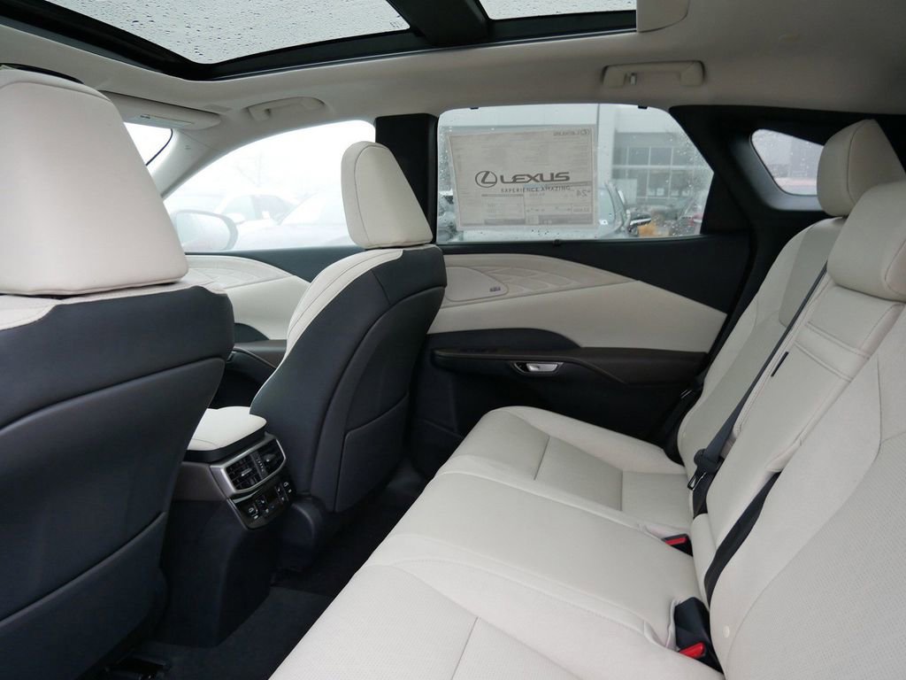New 2026 Lexus RX 350 AWD image 17