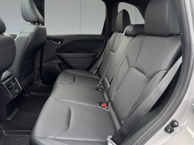Certified 2025 Subaru Forester Limited AWD/4WD image 10