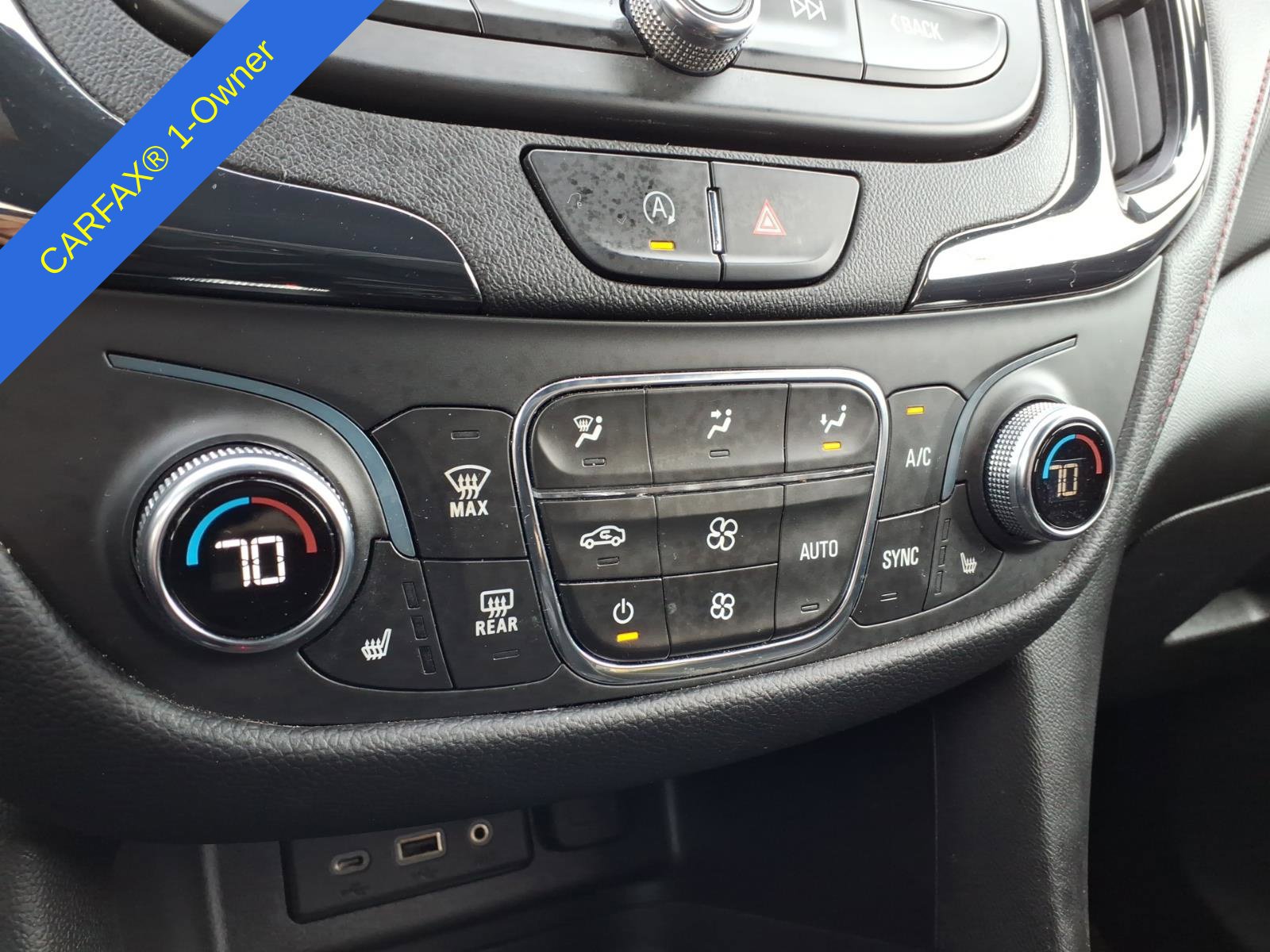 Used 2022 Chevrolet Equinox RS w/ RS Leather Package AWD/4WD image 28