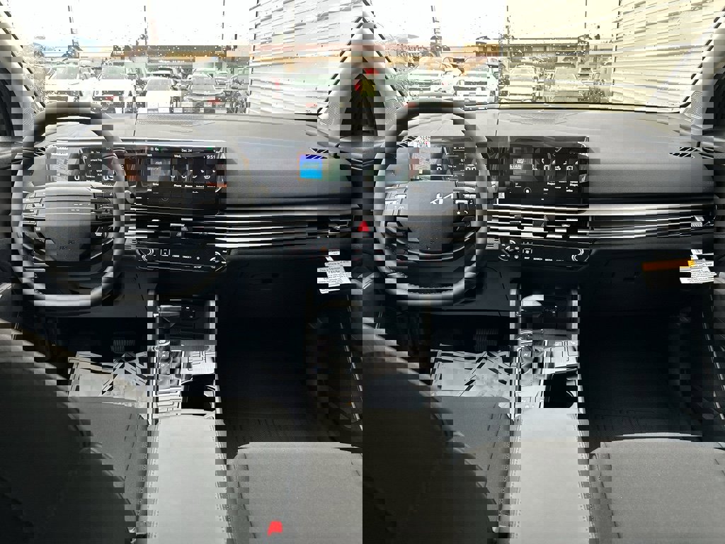 New 2026 Kia Sportage LX w/ LX Convenience Package image 16