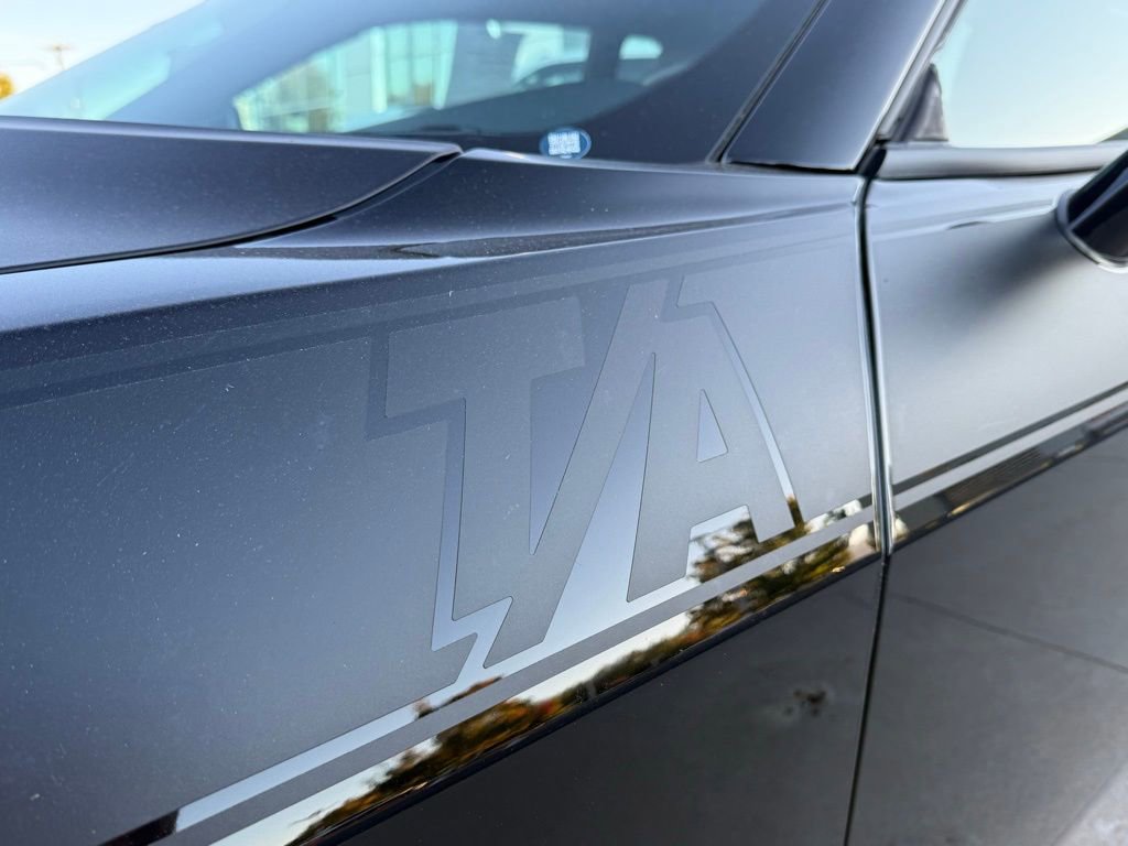 Used 2023 Dodge Challenger R/T w/ T/A Package image 12