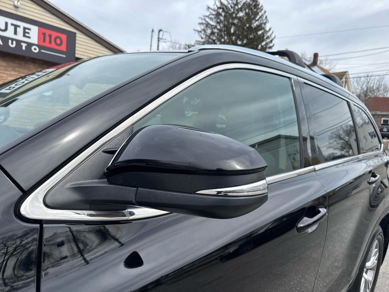 Used 2015 Toyota Highlander XLE image 23