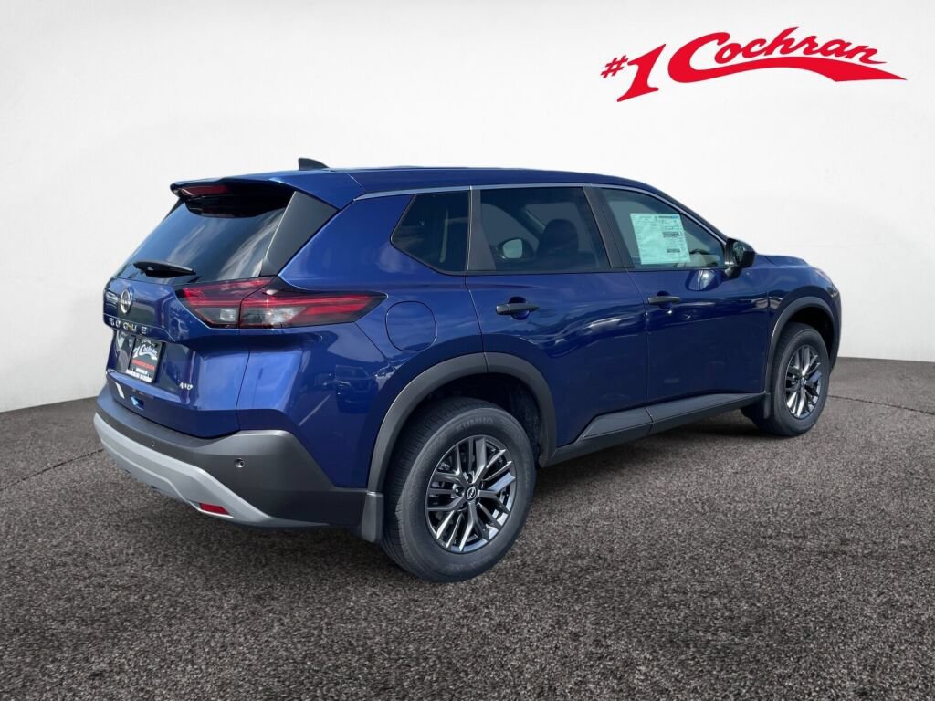 Used 2023 Nissan Rogue S AWD/4WD image 17
