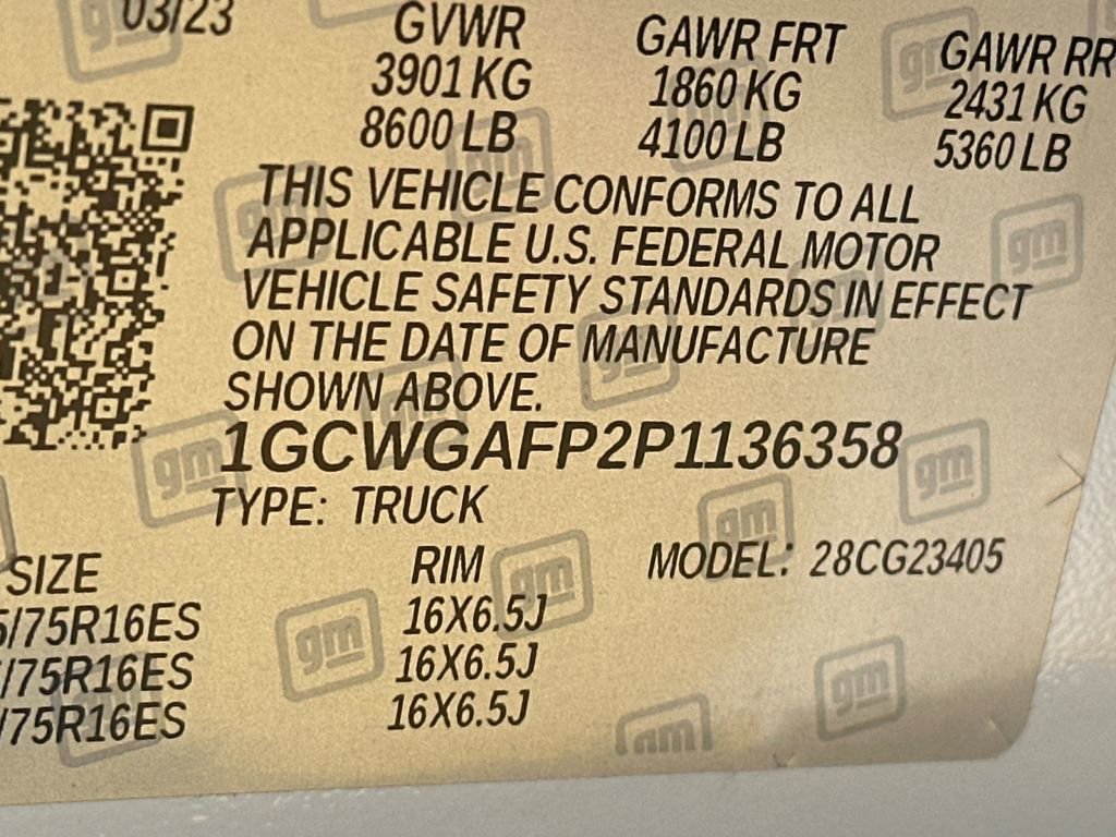 Used 2023 Chevrolet Express 2500 w/ Driver Convenience Package image 27