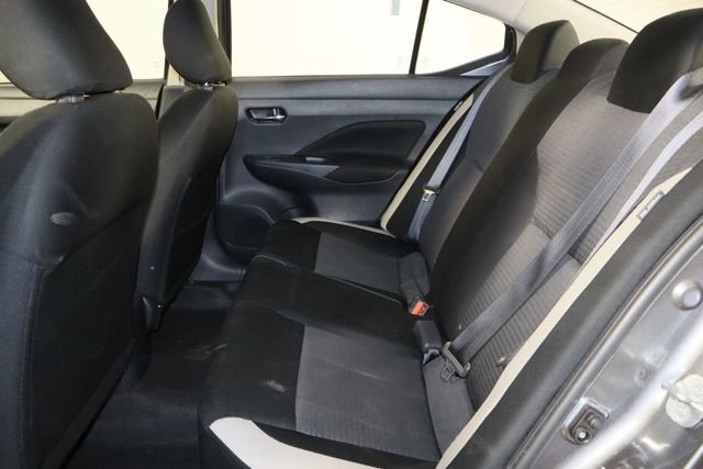 Used 2021 Nissan Versa SV image 17