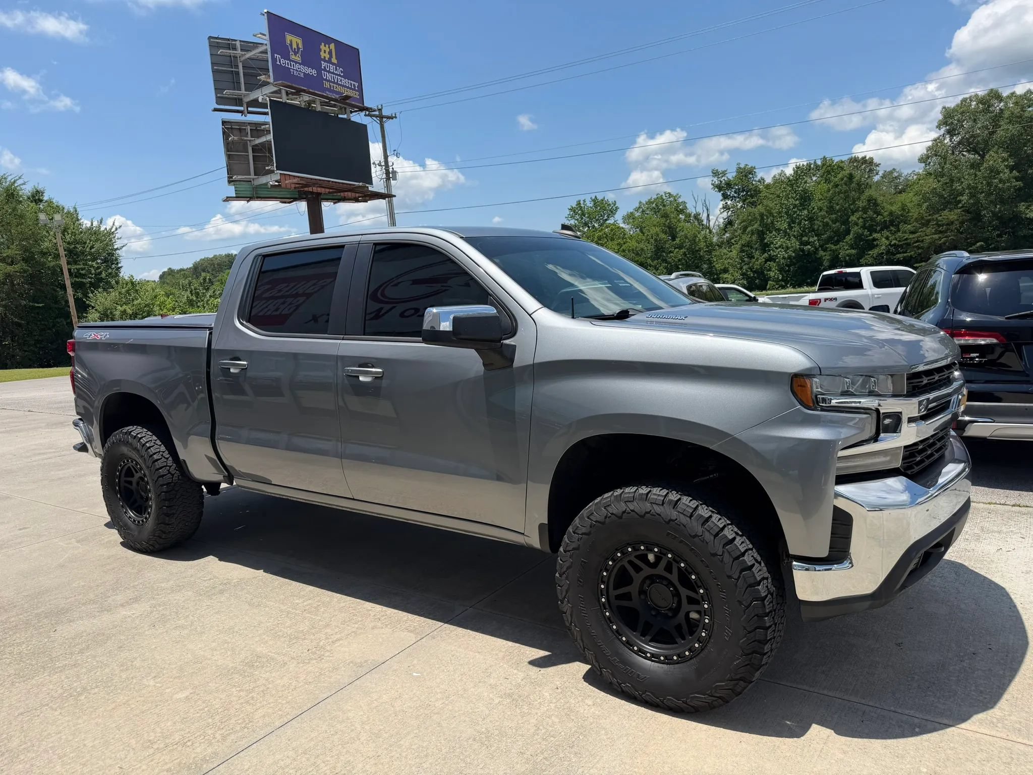 Used 2020 Chevrolet Silverado 1500 LT w/ All-Star Edition AWD/4WD image 20