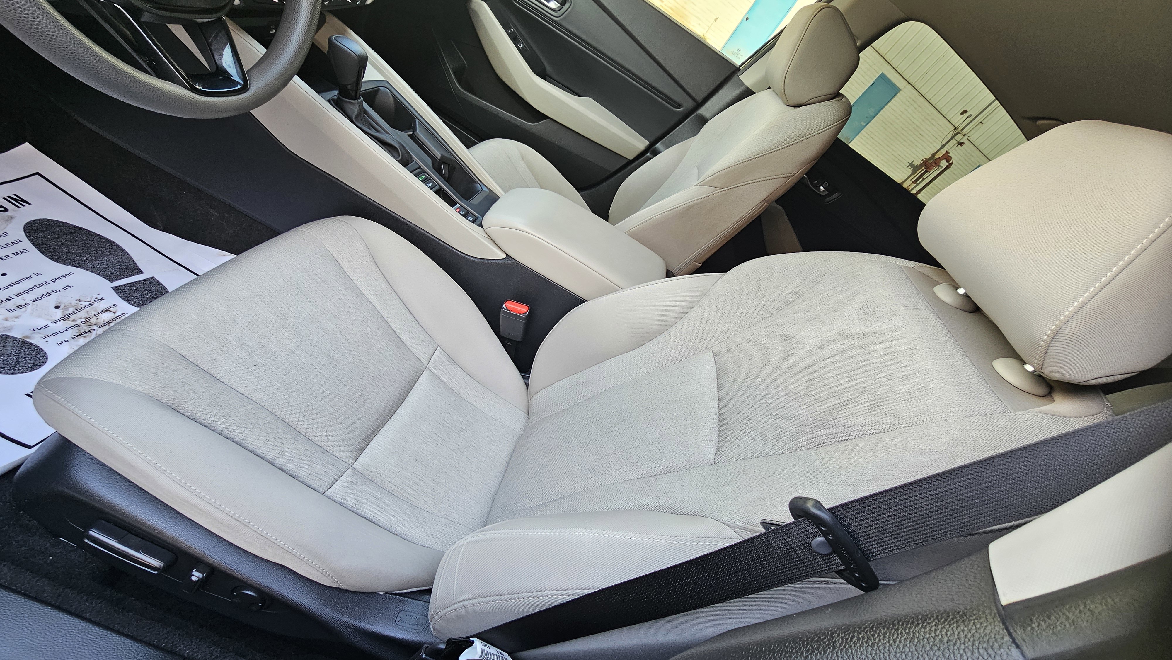 Certified 2024 Honda Accord EX image 9