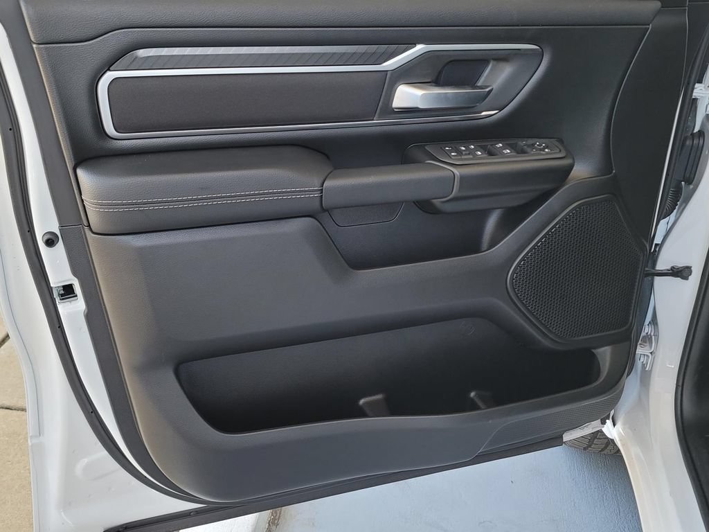 New 2025 RAM 1500 Big Horn AWD/4WD image 30