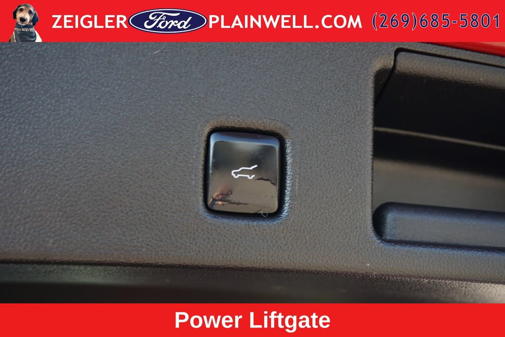 Used 2023 Ford Escape ST-Line w/ Tech Pack #1 AWD/4WD image 11