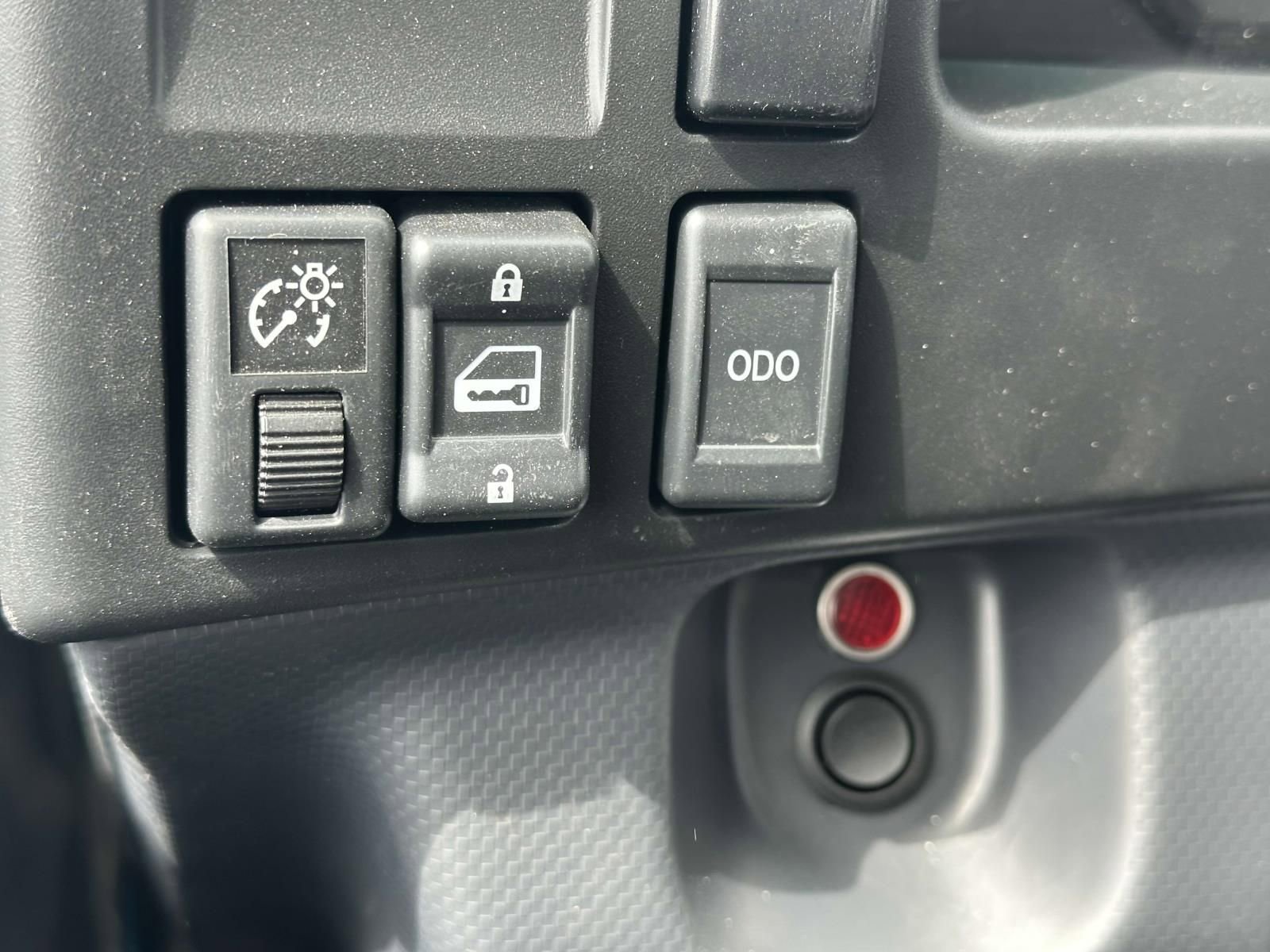 New 2024 Chevrolet Low Cab Forward image 18