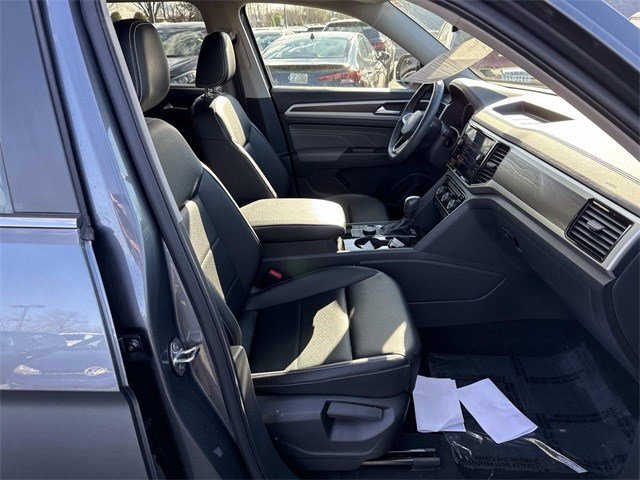 Used 2023 Volkswagen Atlas SE image 9