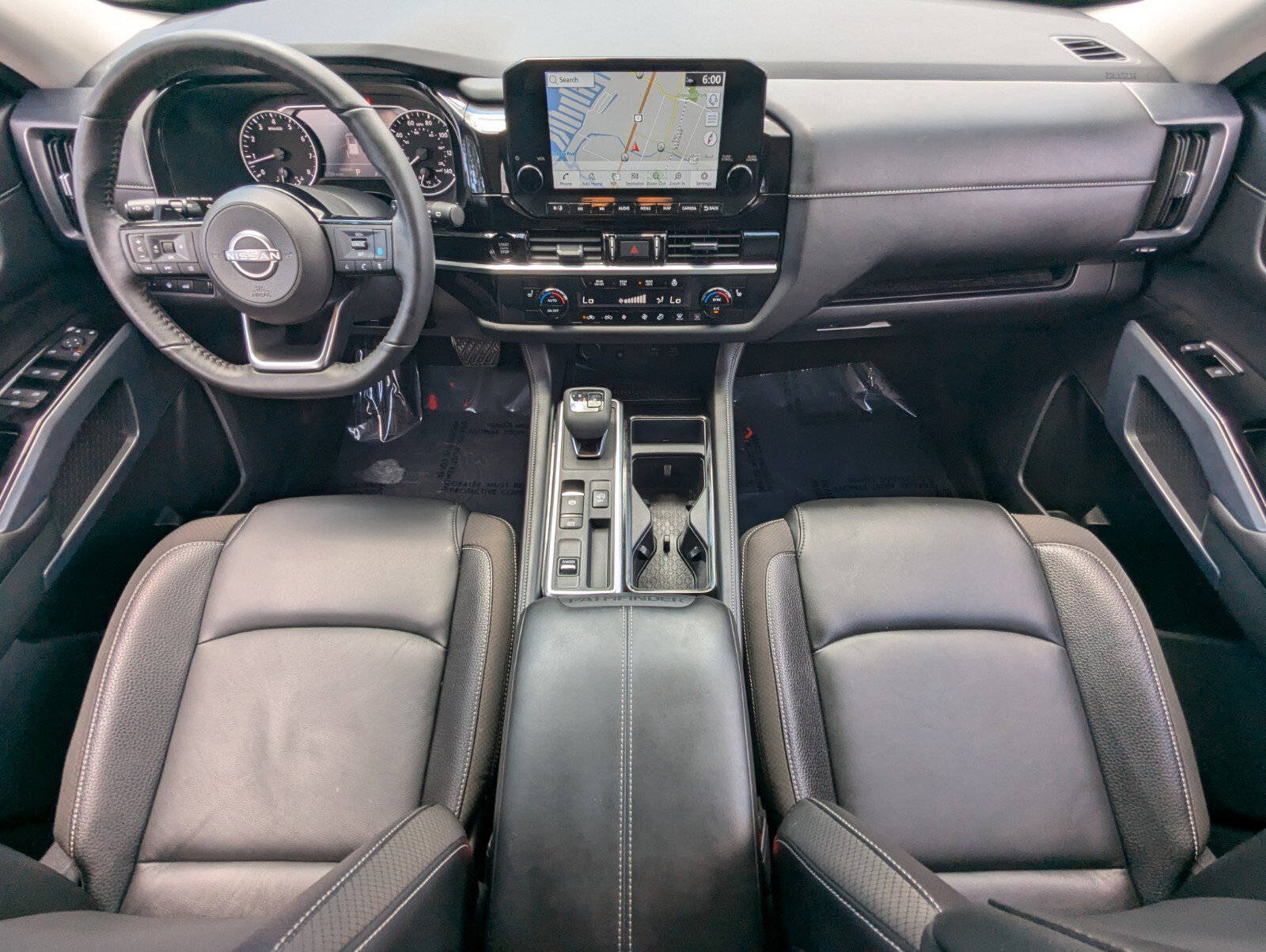 Certified 2025 Nissan Pathfinder SL FWD image 12