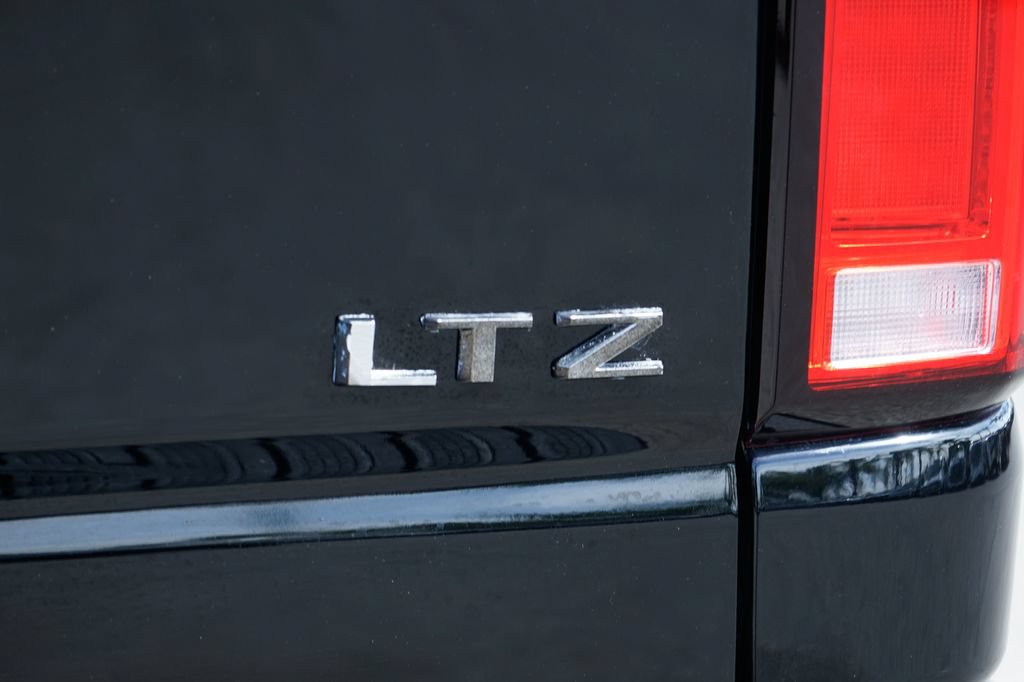 Used 2024 Chevrolet Silverado 2500 LTZ w/ LTZ Premium Package AWD/4WD image 55