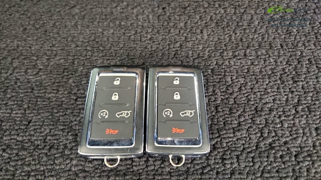 Used 2023 Jeep Grand Cherokee Summit AWD/4WD image 77