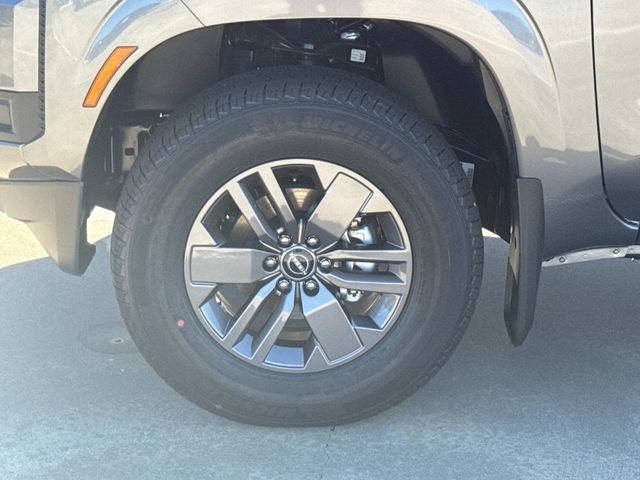 New 2026 Nissan Frontier SV image 4