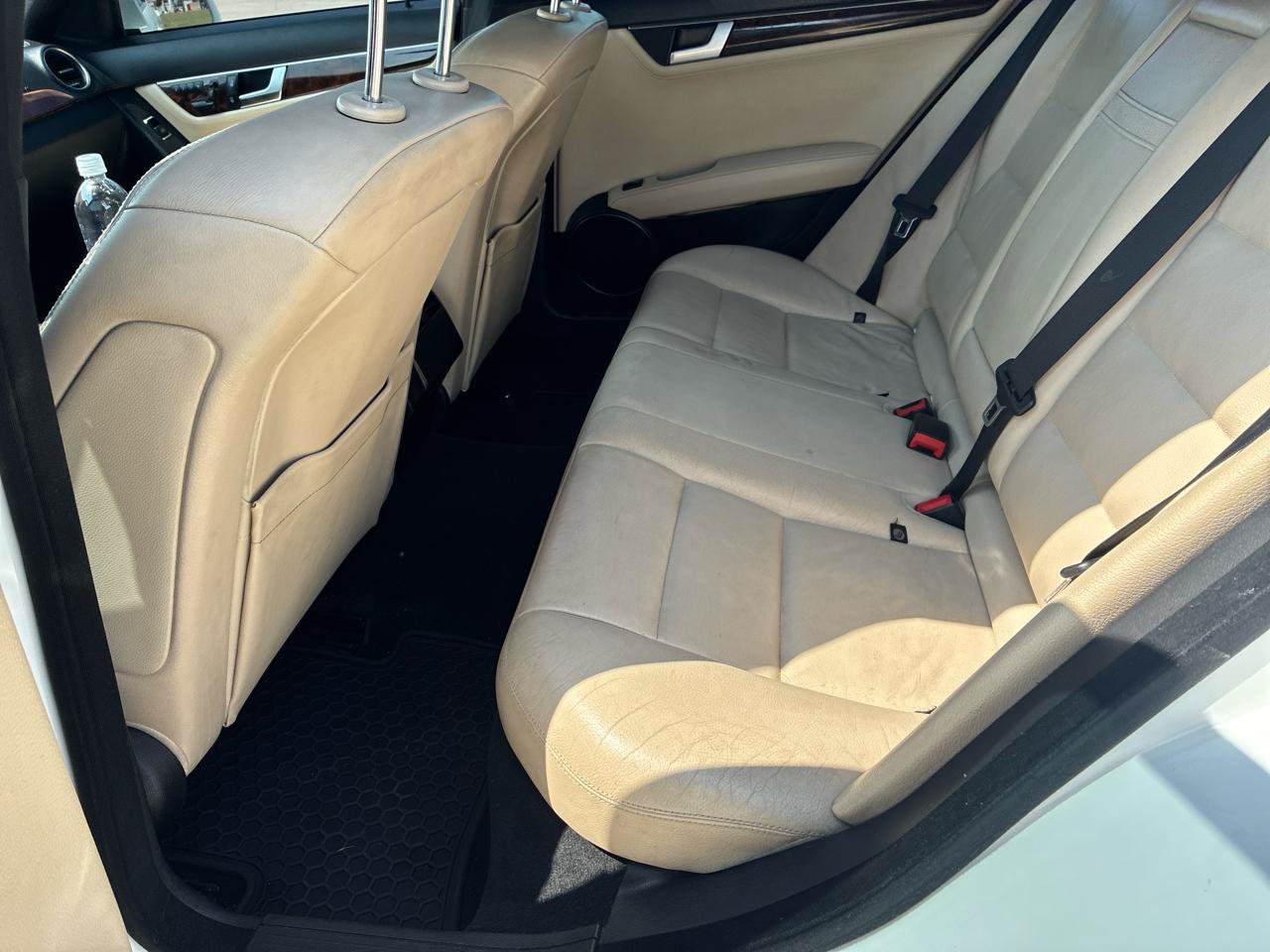 Used 2013 Mercedes-Benz C 300 4MATIC Sedan image 24