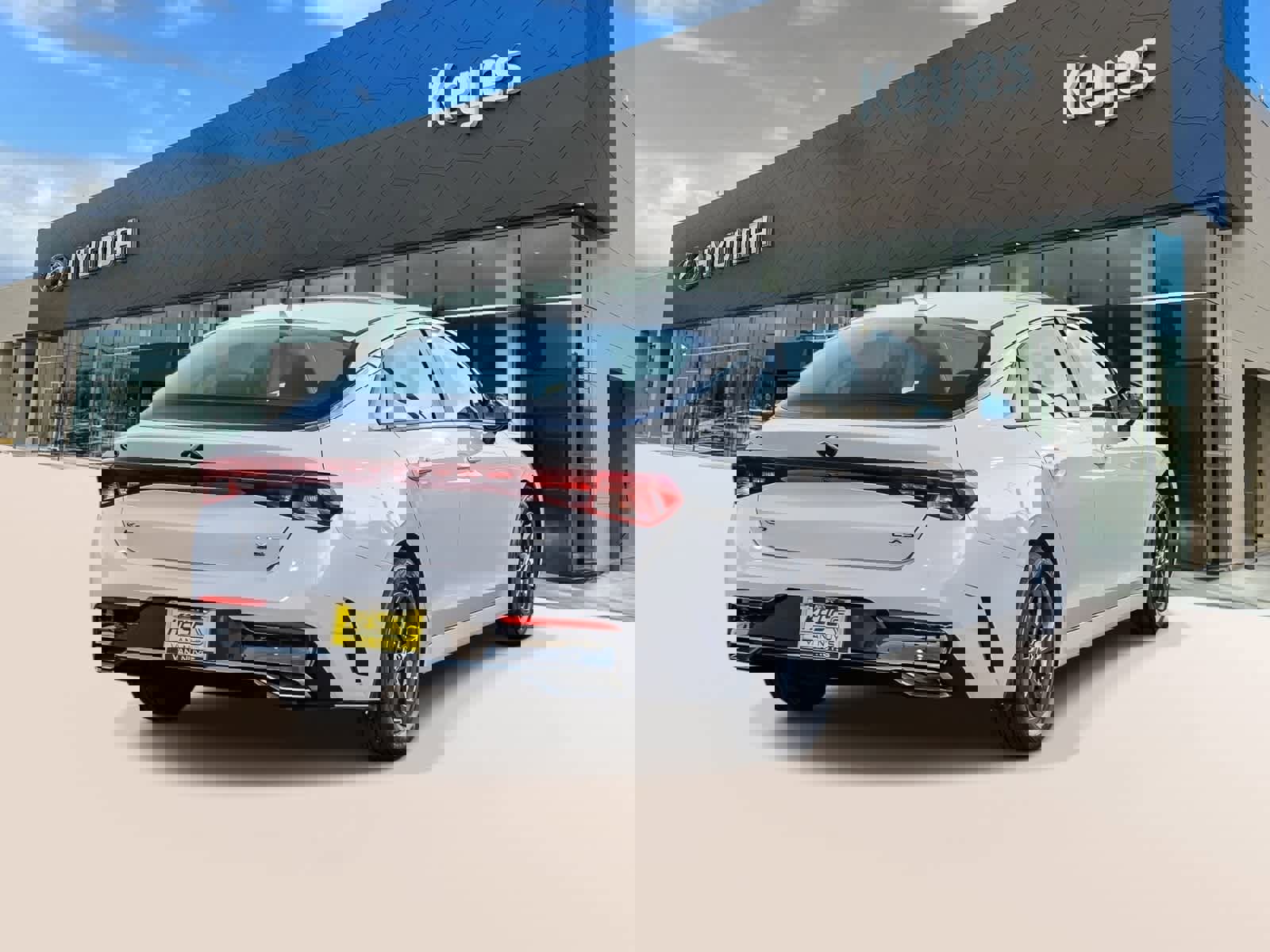 Used 2021 Kia K5 LXS image 4