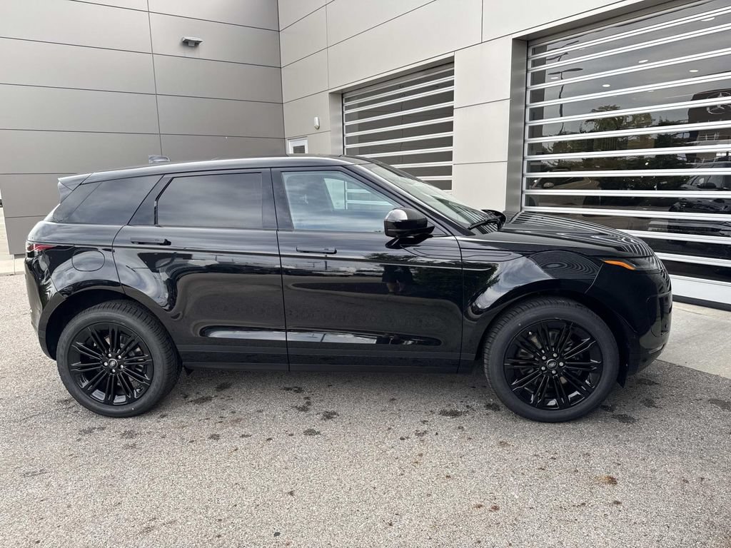 New 2026 Land Rover Range Rover Evoque S AWD/4WD image 7