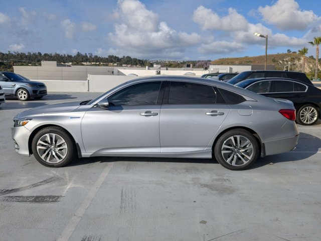 Used 2020 Honda Accord Touring image 8