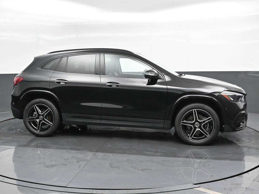 New 2025 Mercedes-Benz GLA 250 4MATIC image 4