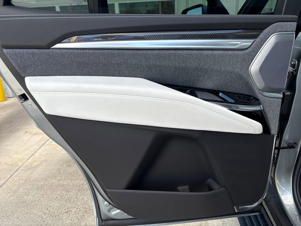 New 2026 Cadillac Escalade V w/ LPO, Floor Liner Package image 46