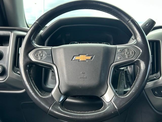 Used 2018 Chevrolet Silverado 1500 LT w/ Midnight Edition AWD/4WD image 14