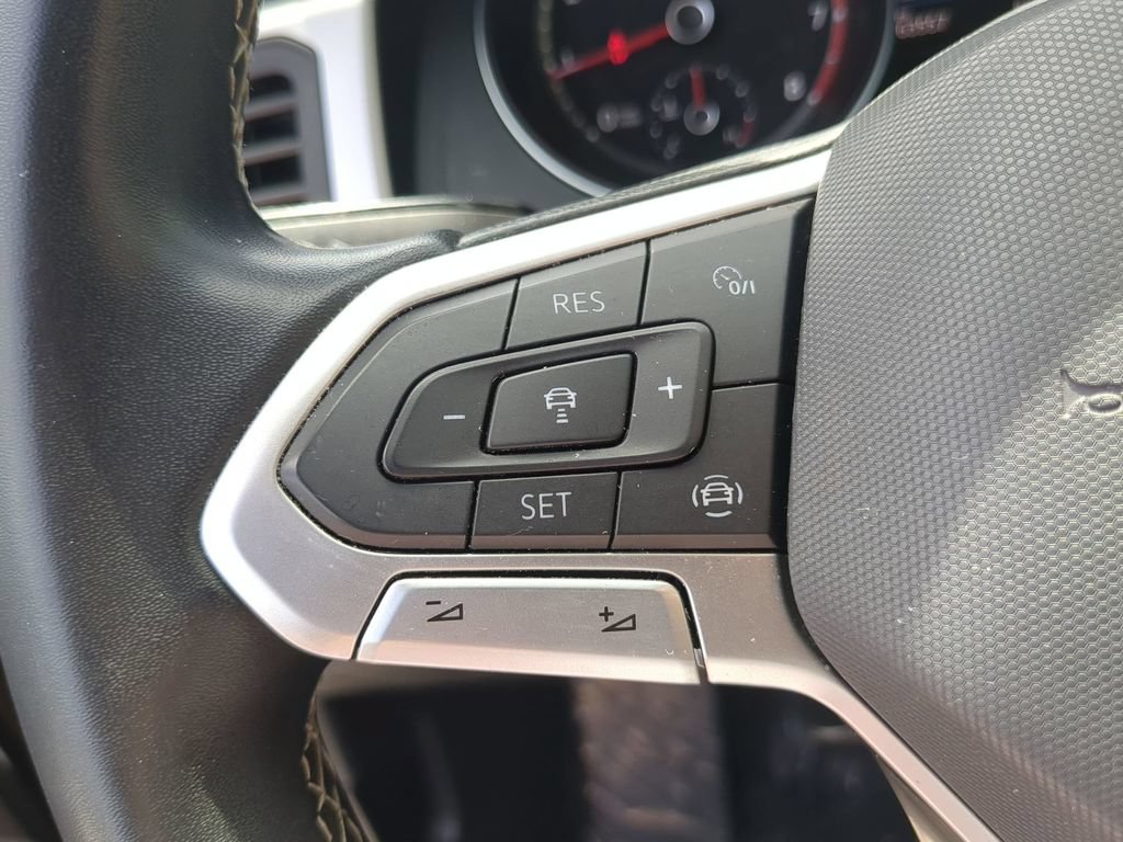 Used 2021 Volkswagen Atlas SE w/ Towing Package FWD image 29
