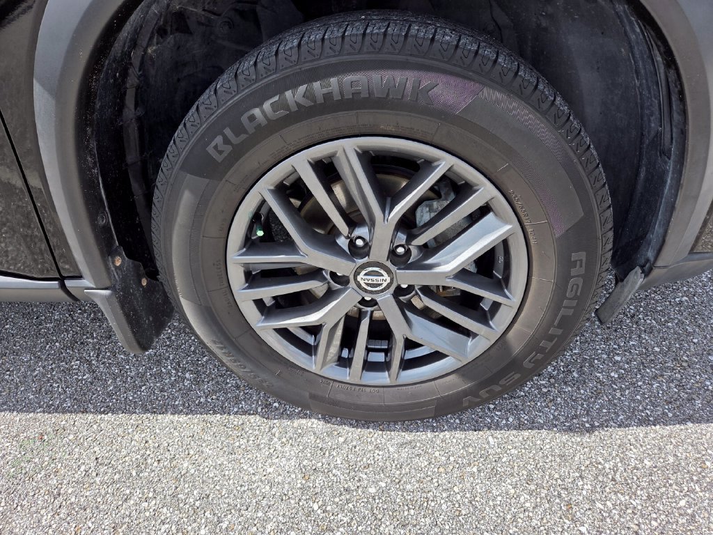 Used 2021 Nissan Rogue S FWD image 10