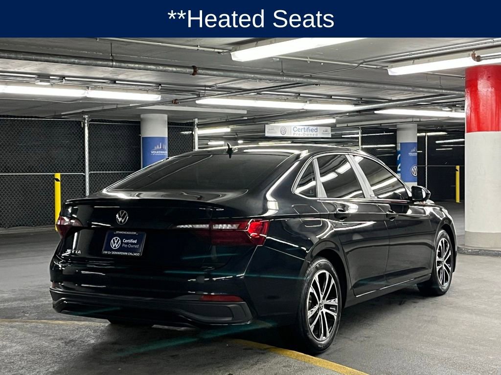 Used 2023 Volkswagen Jetta Sport image 6