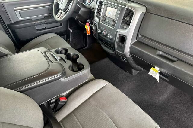 Used 2023 RAM 1500 Classic SLT image 12