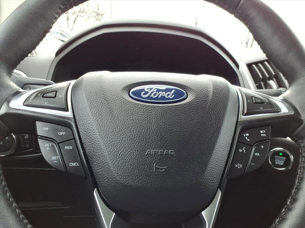 Used 2024 Ford Edge SEL w/ Convenience Package image 21