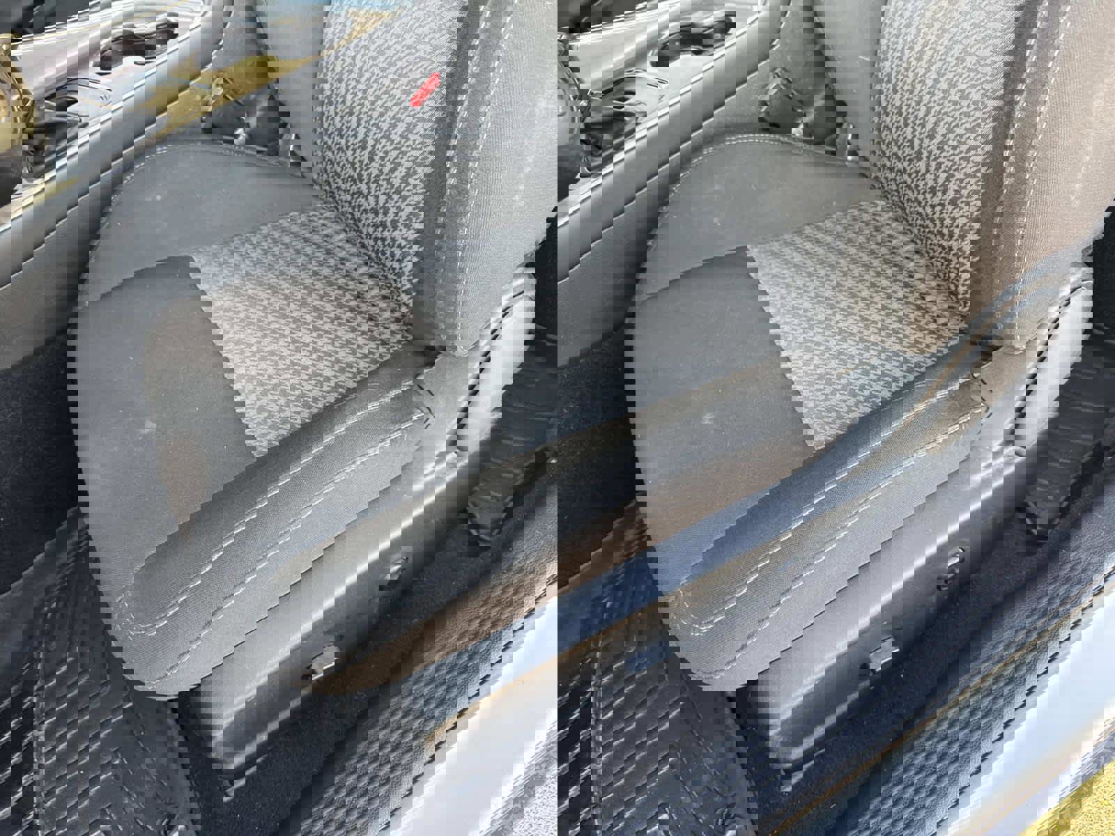 Used 2021 Dodge Challenger R/T w/ Blacktop Package image 28