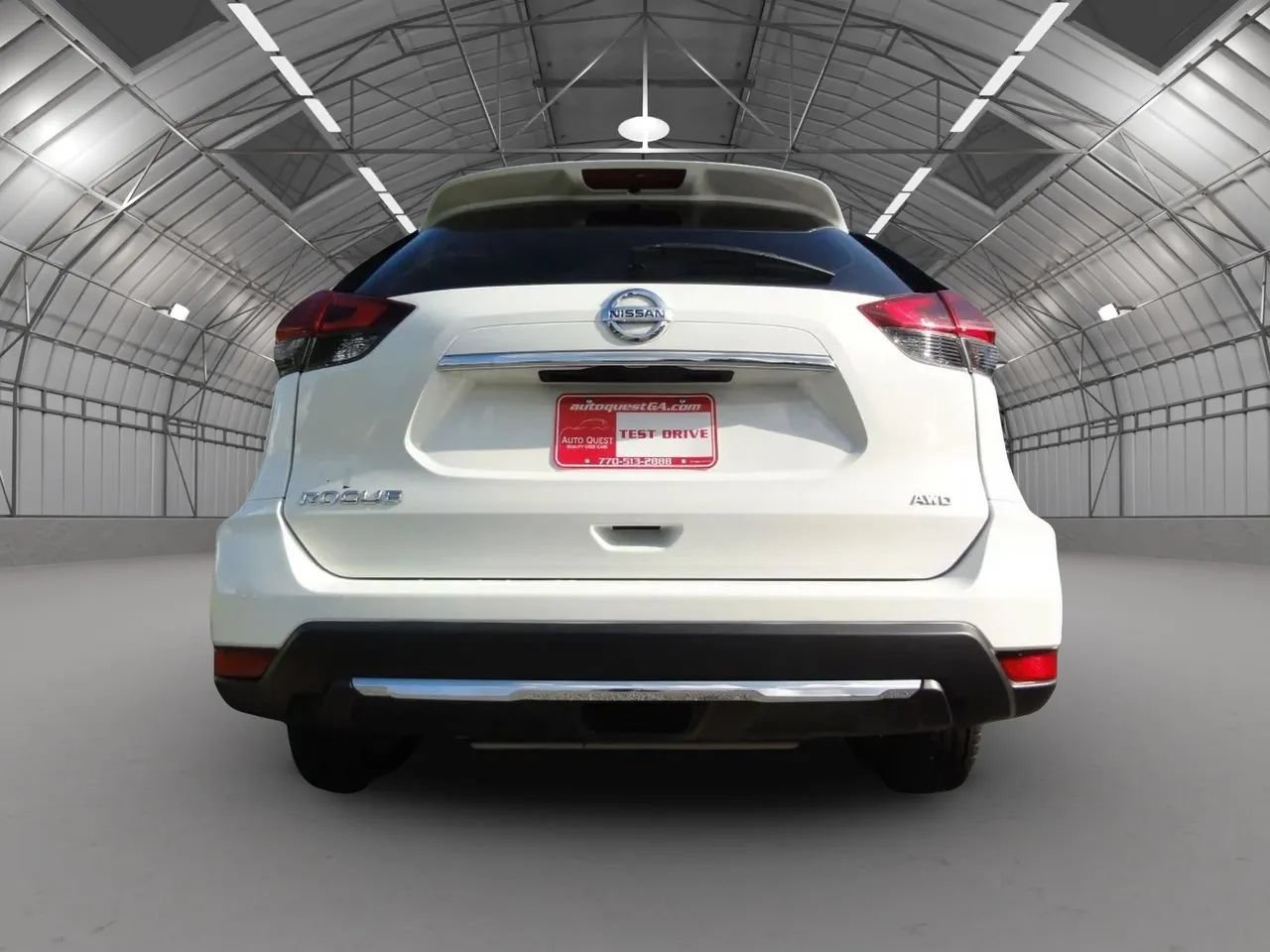 Used 2018 Nissan Rogue S AWD/4WD image 6