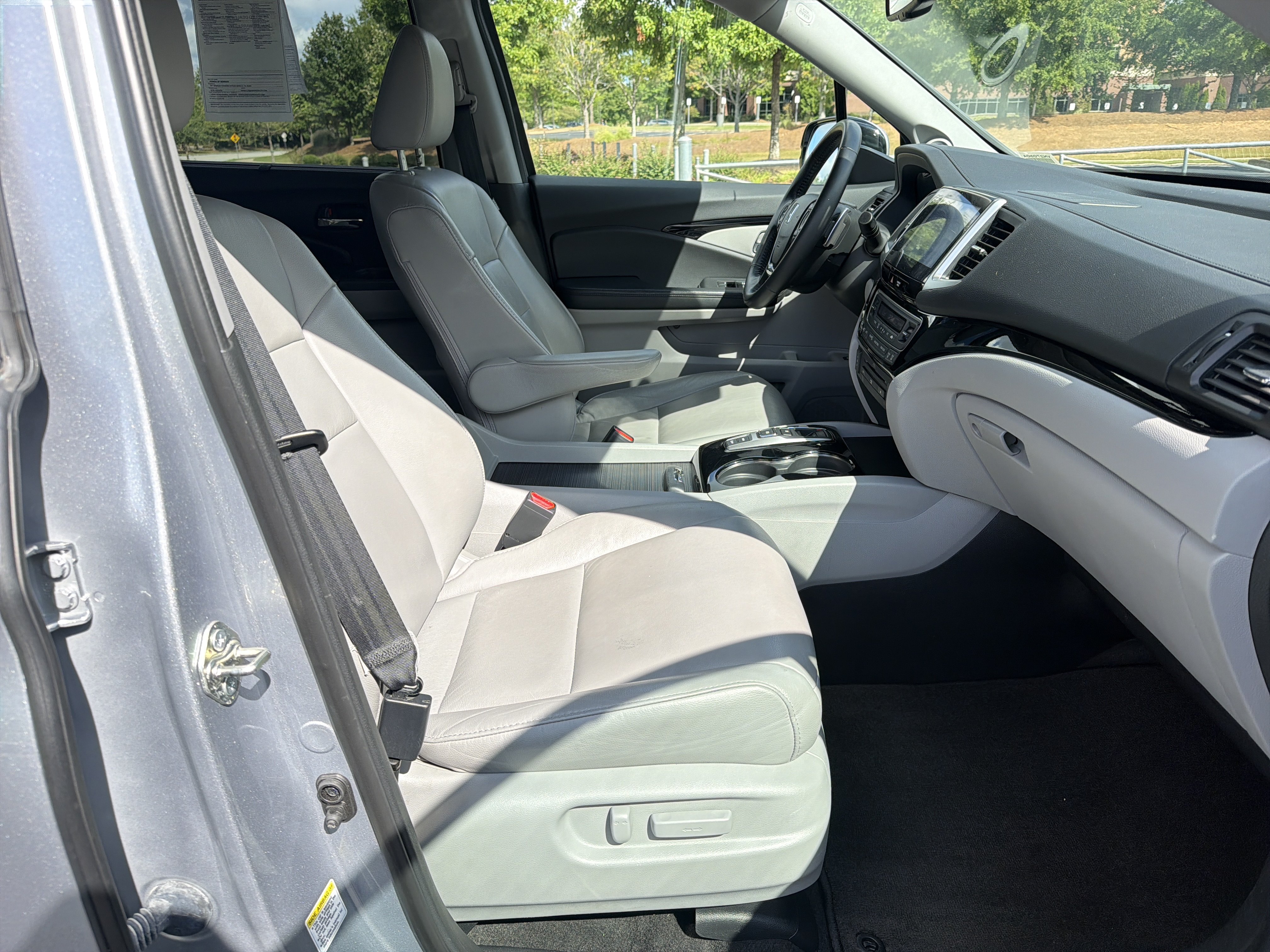 Used 2016 Honda Pilot Touring image 31