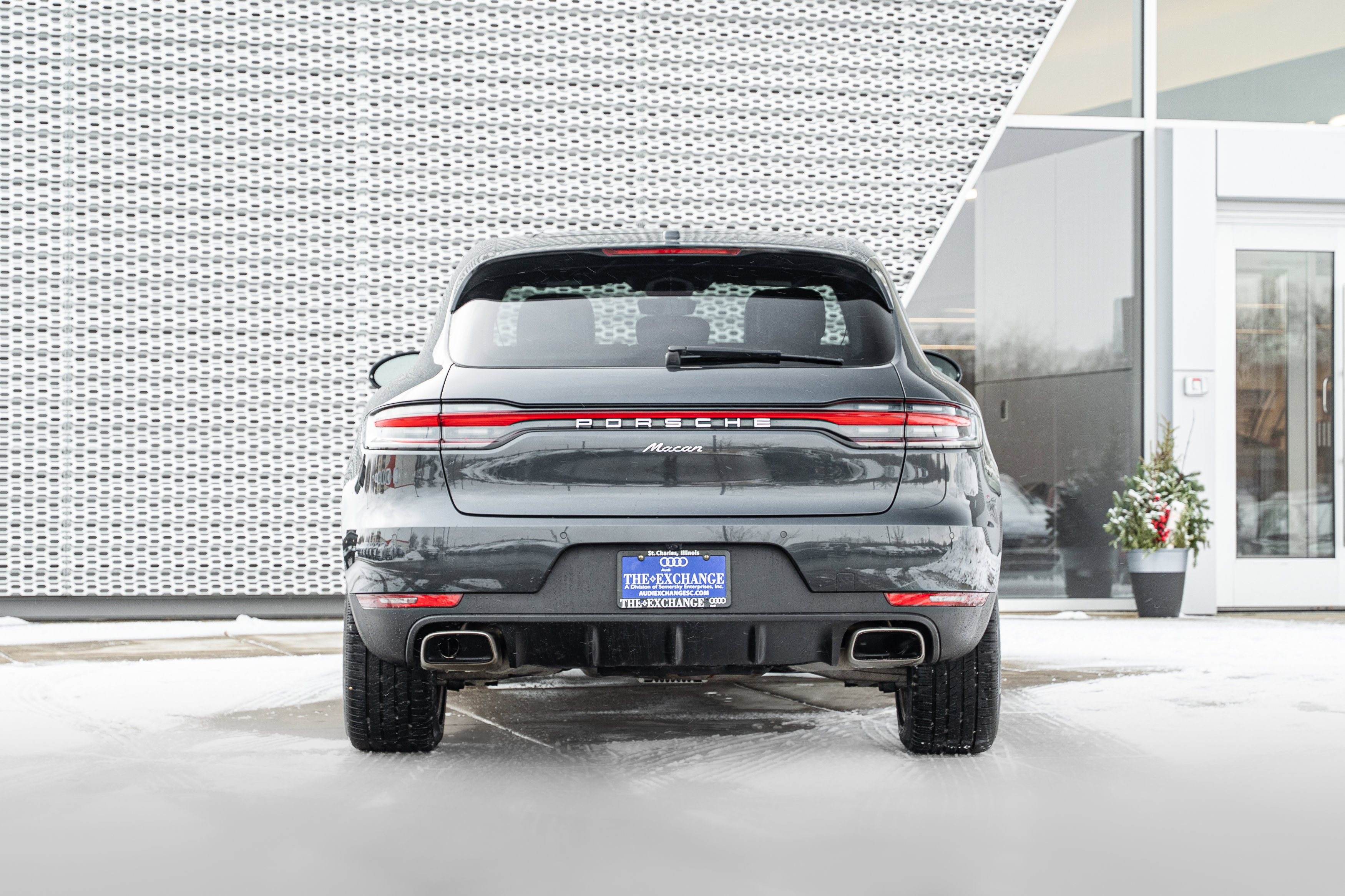 Used 2021 Porsche Macan image 28