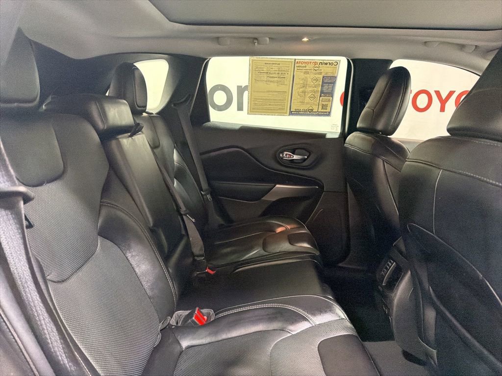 Used 2022 Jeep Cherokee Limited image 13