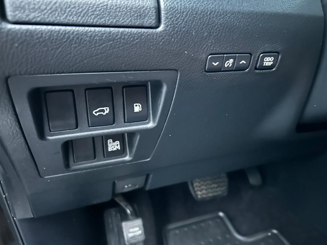 Used 2014 Lexus RX 450h AWD image 10