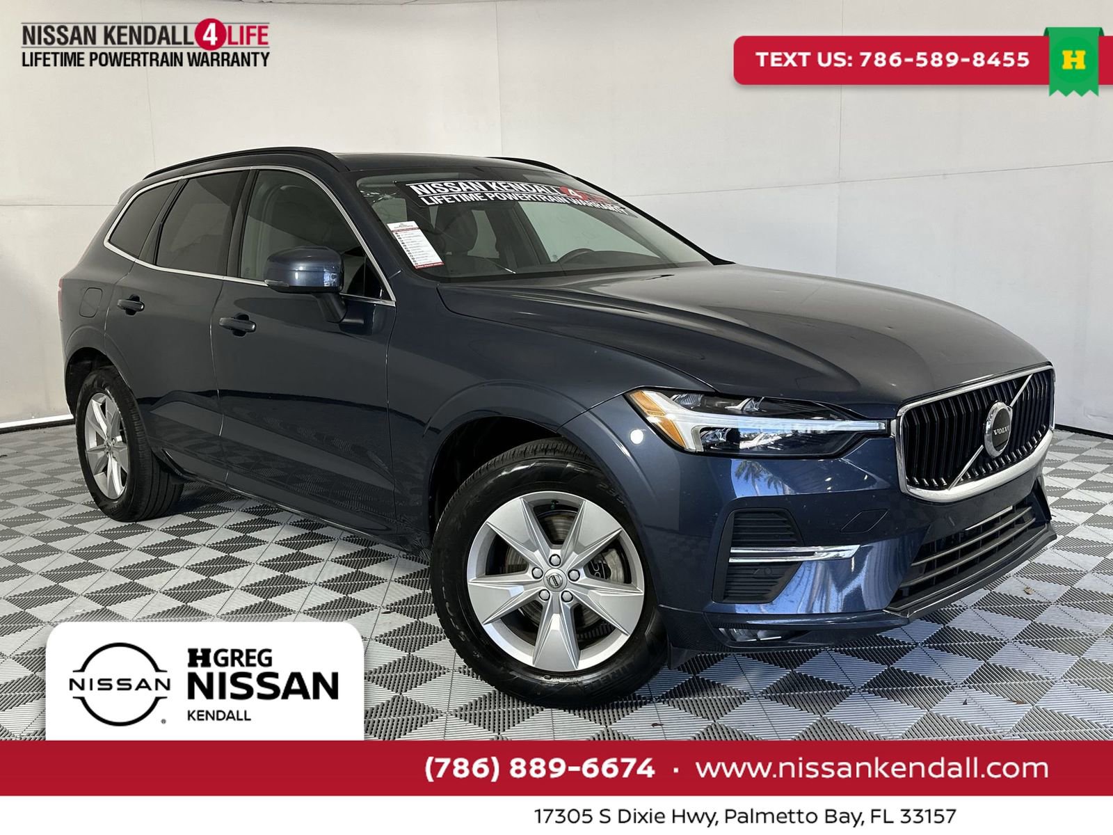 Used 2022 Volvo XC60 B5 Momentum AWD/4WD image 1