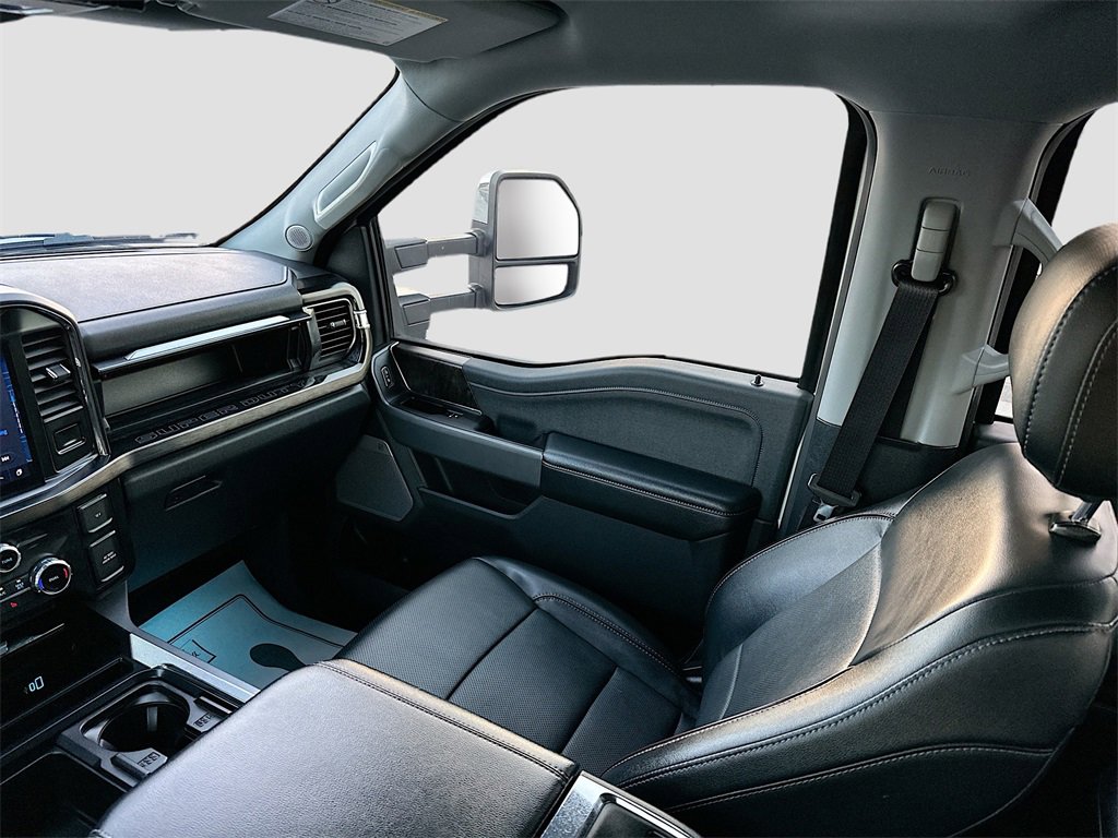 Used 2023 Ford F250 Lariat w/ Lariat Ultimate Package image 24