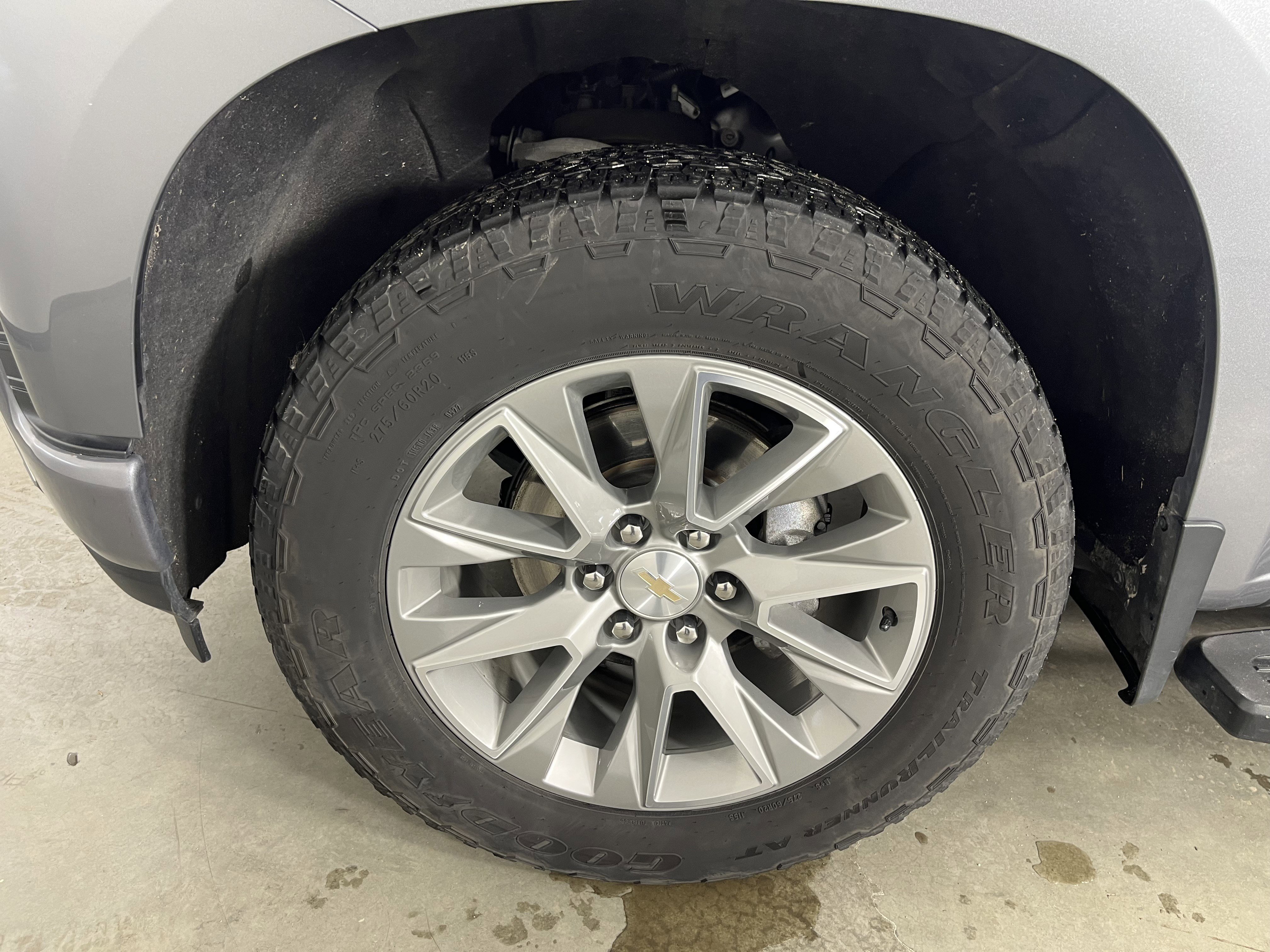 Used 2022 Chevrolet Silverado 1500 High Country w/ Safety Package II image 25