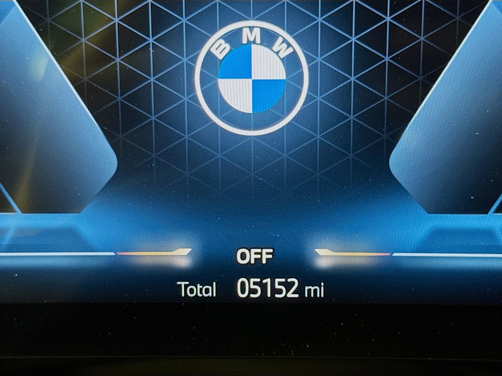 Used 2025 BMW X3 xDrive30i w/ Premium Package image 11